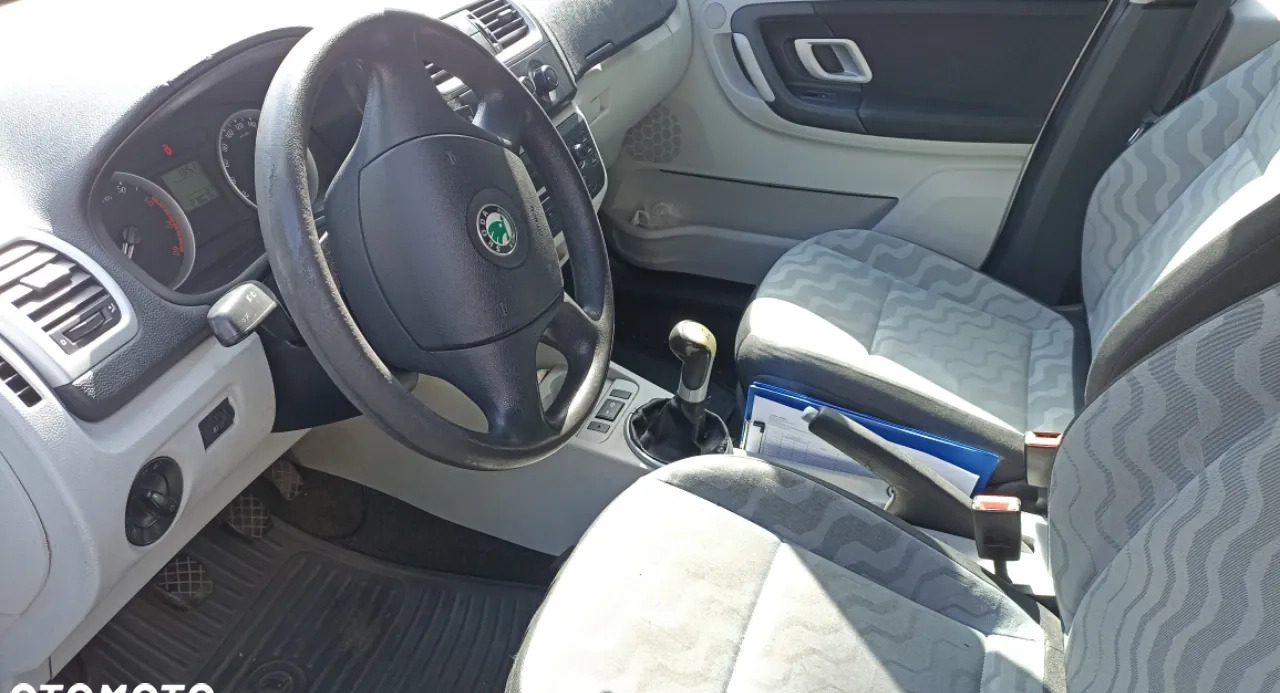 Skoda Roomster cena 9800 przebieg: 278075, rok produkcji 2006 z Częstochowa małe 79